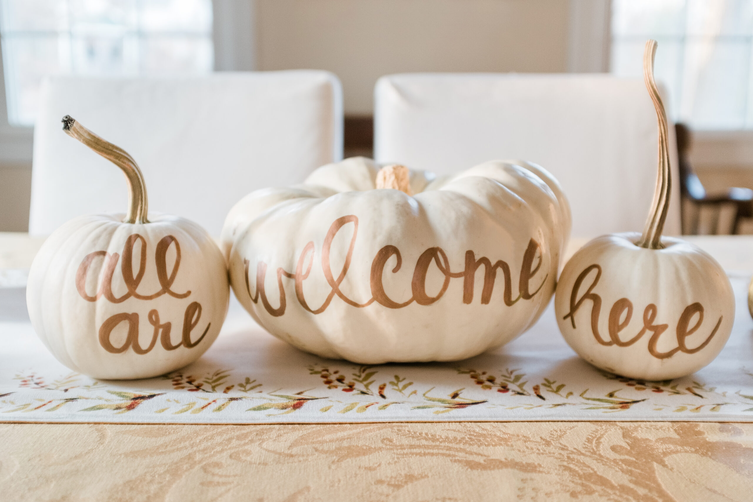 21 Fun Fall Decor Ideas for College Students