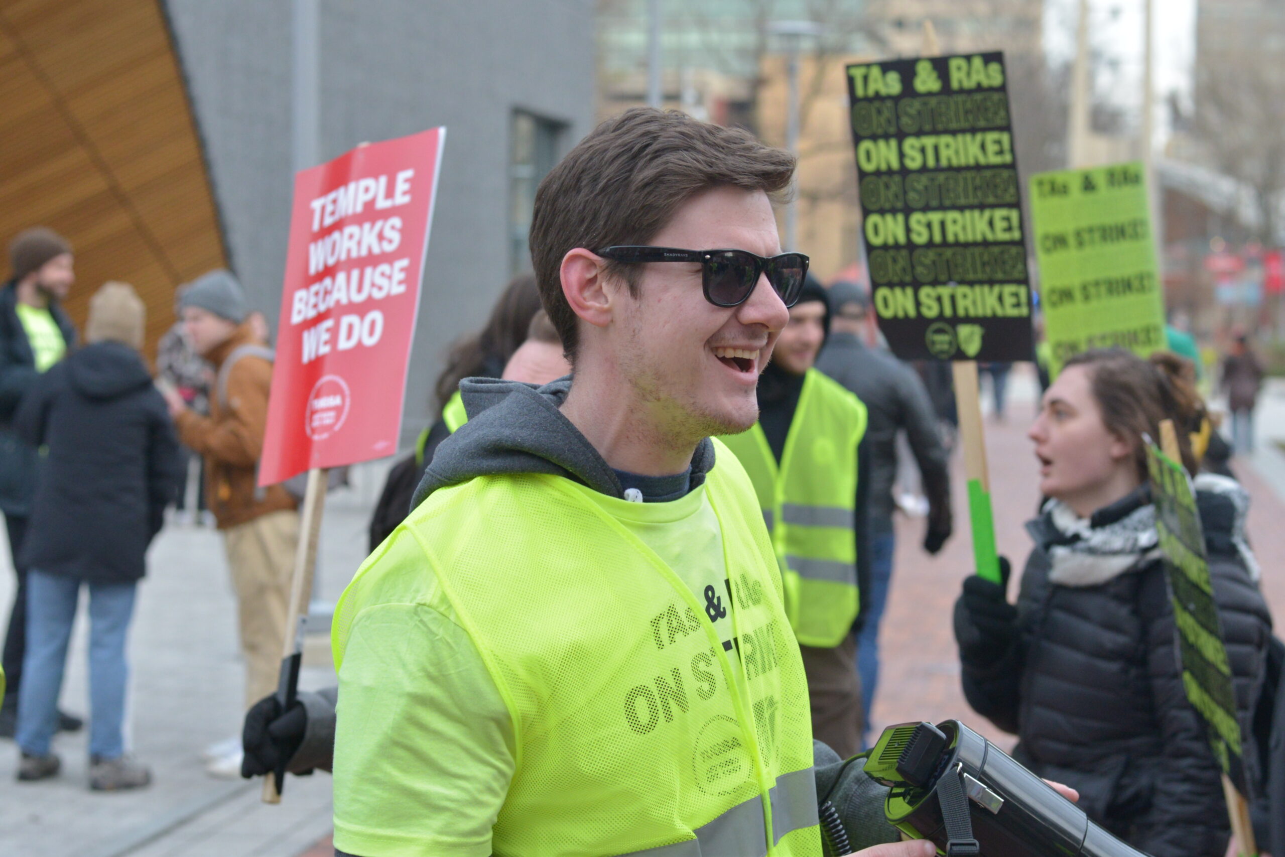 Temple University Graduate Students Ratify New Agreement End Strike