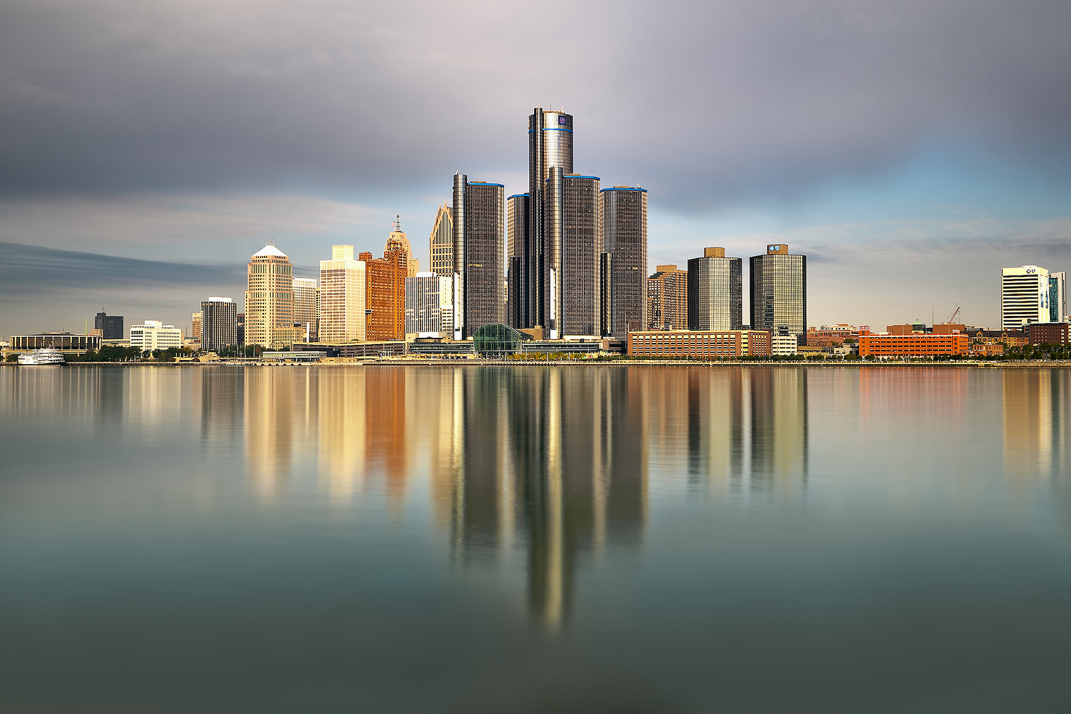 Detroit Michigan skyline reflections