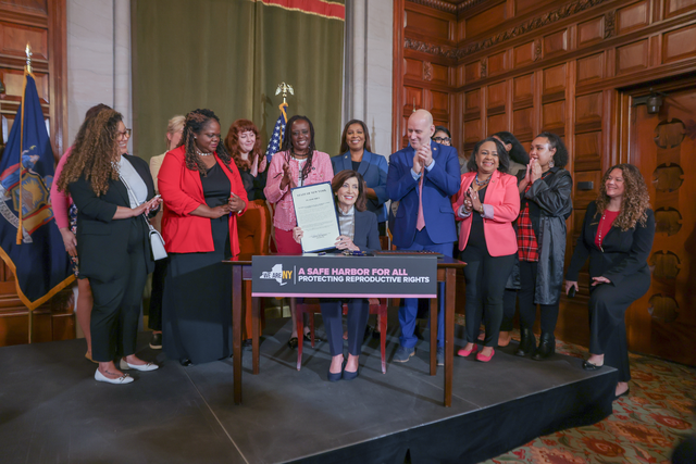 NY-Gov-Kathy-Hochul-signs-bill