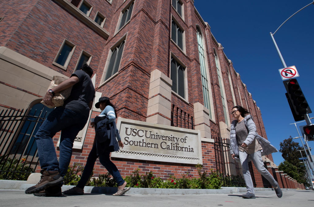 A view of people visiting the University of Southern California