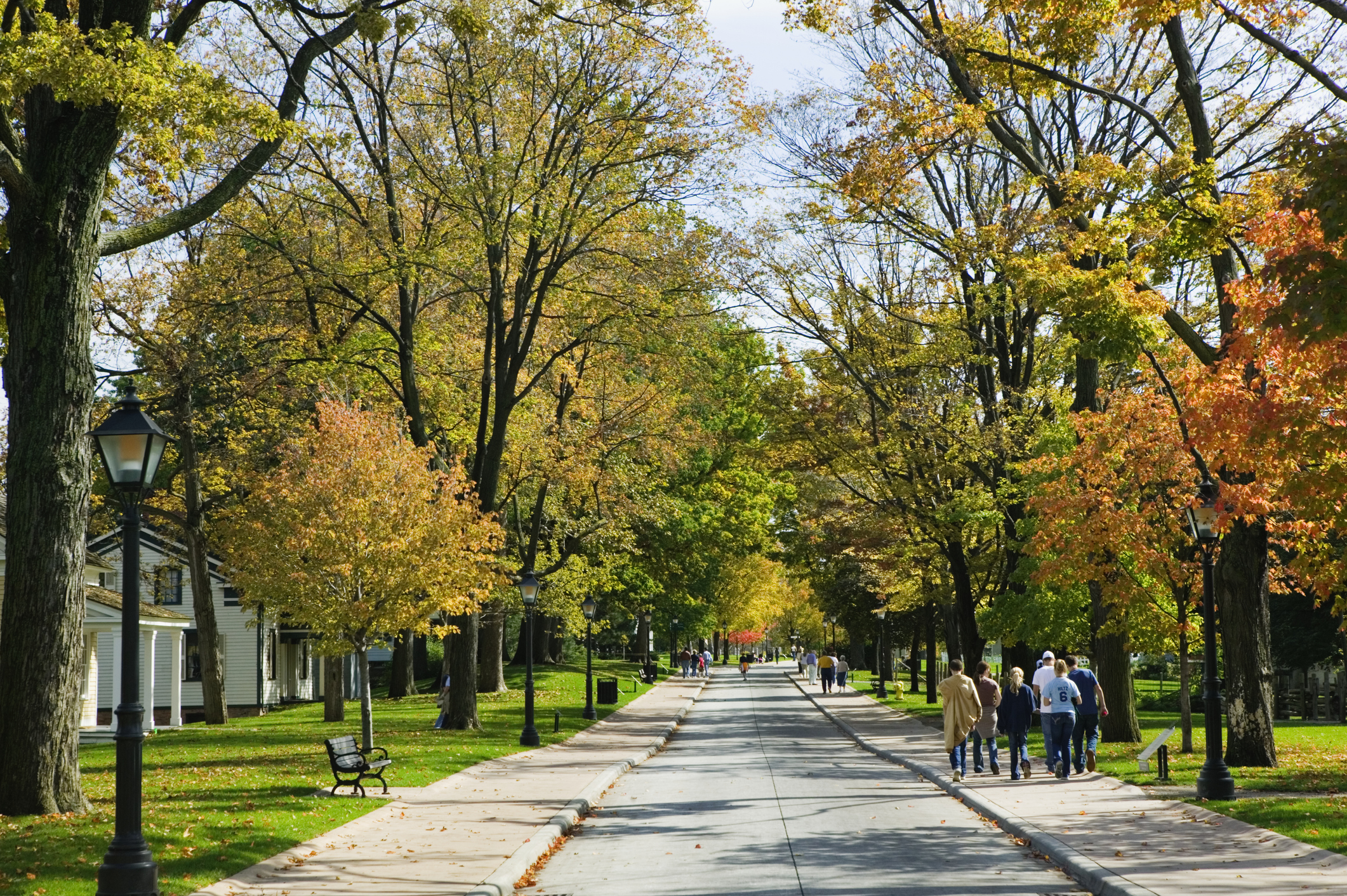 25 Scholarships for College Students in Michigan