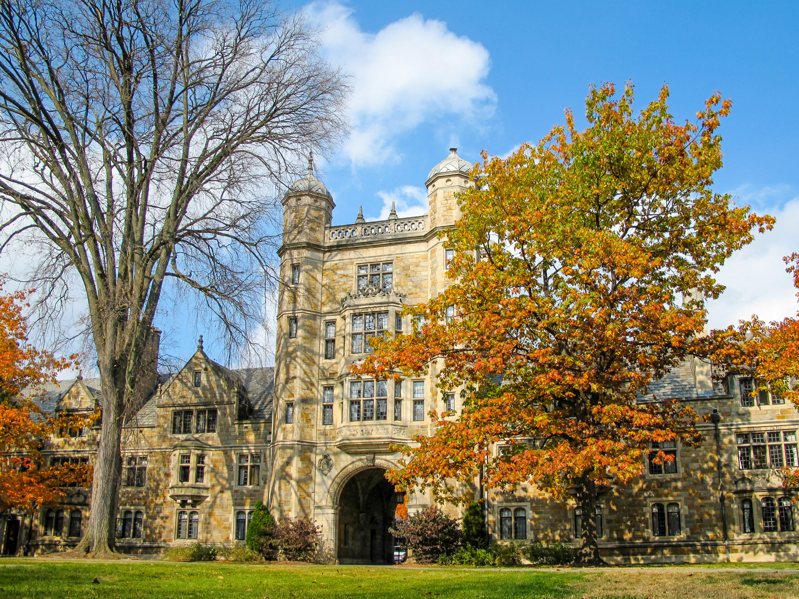 Public Universities in Michigan: A Complete List