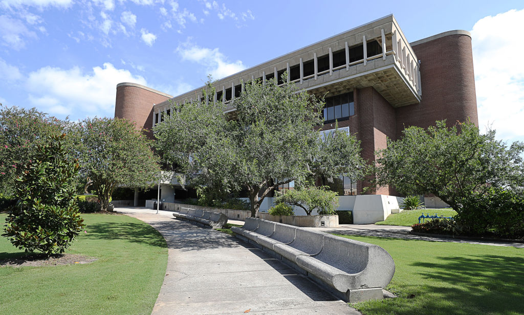 The exterior of the John C. Hitt Library at the University of Central Florida campus in Orlando.