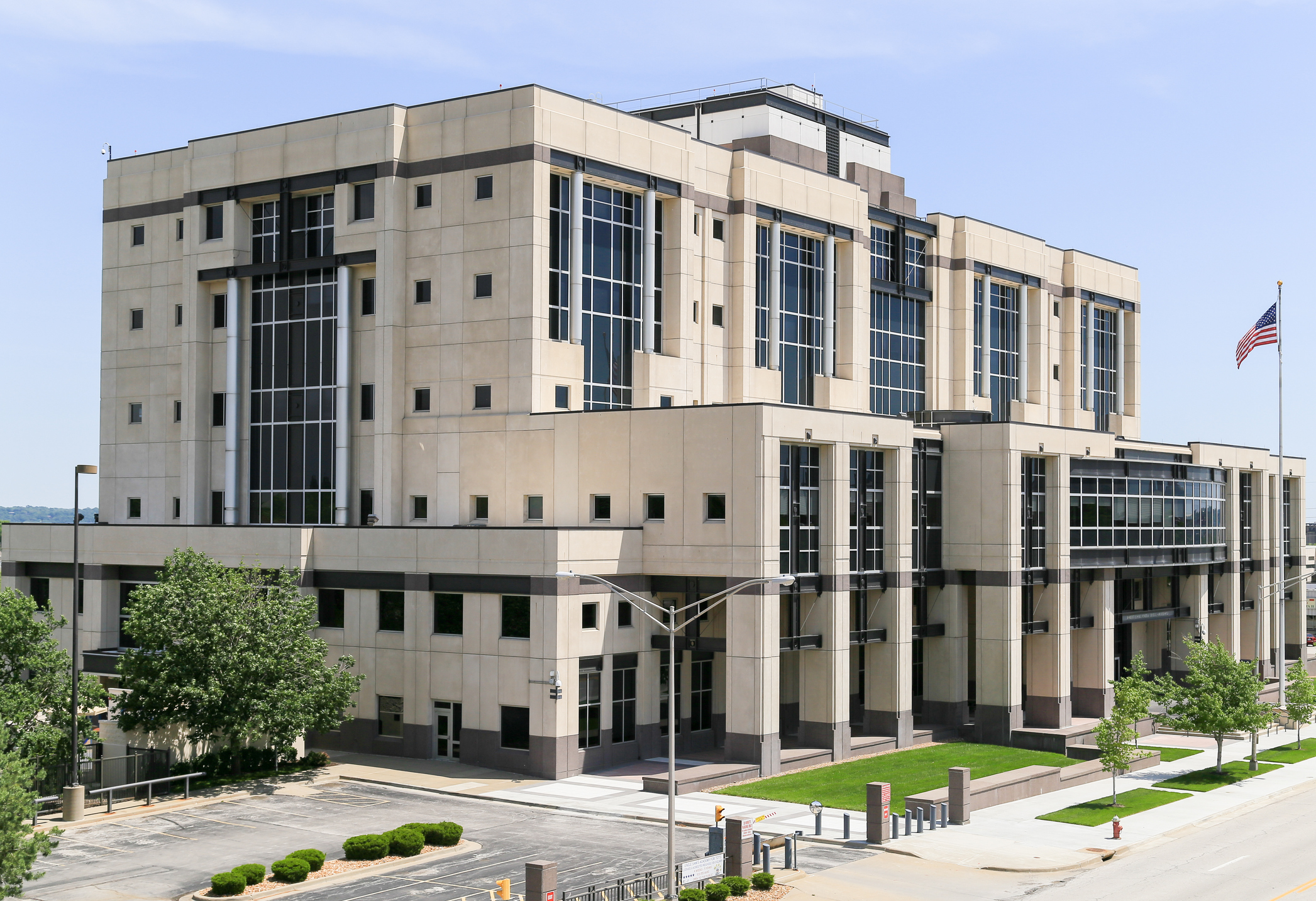 The Robert J. Dole Federal Courthouse for the District of Kansas, located in Kansas City.