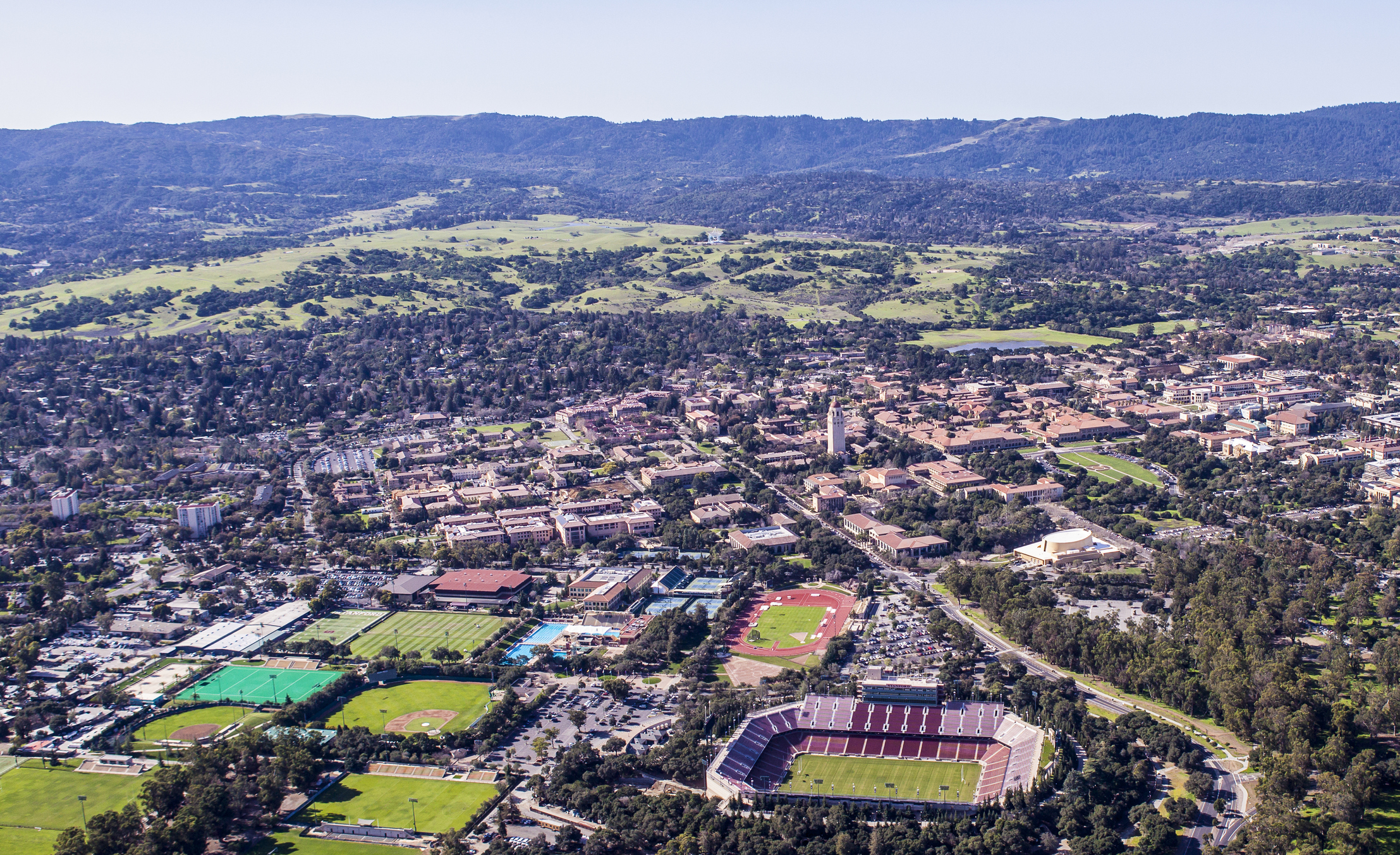 How to Get Into Stanford: 5 Tips From Admitted Students and Experts